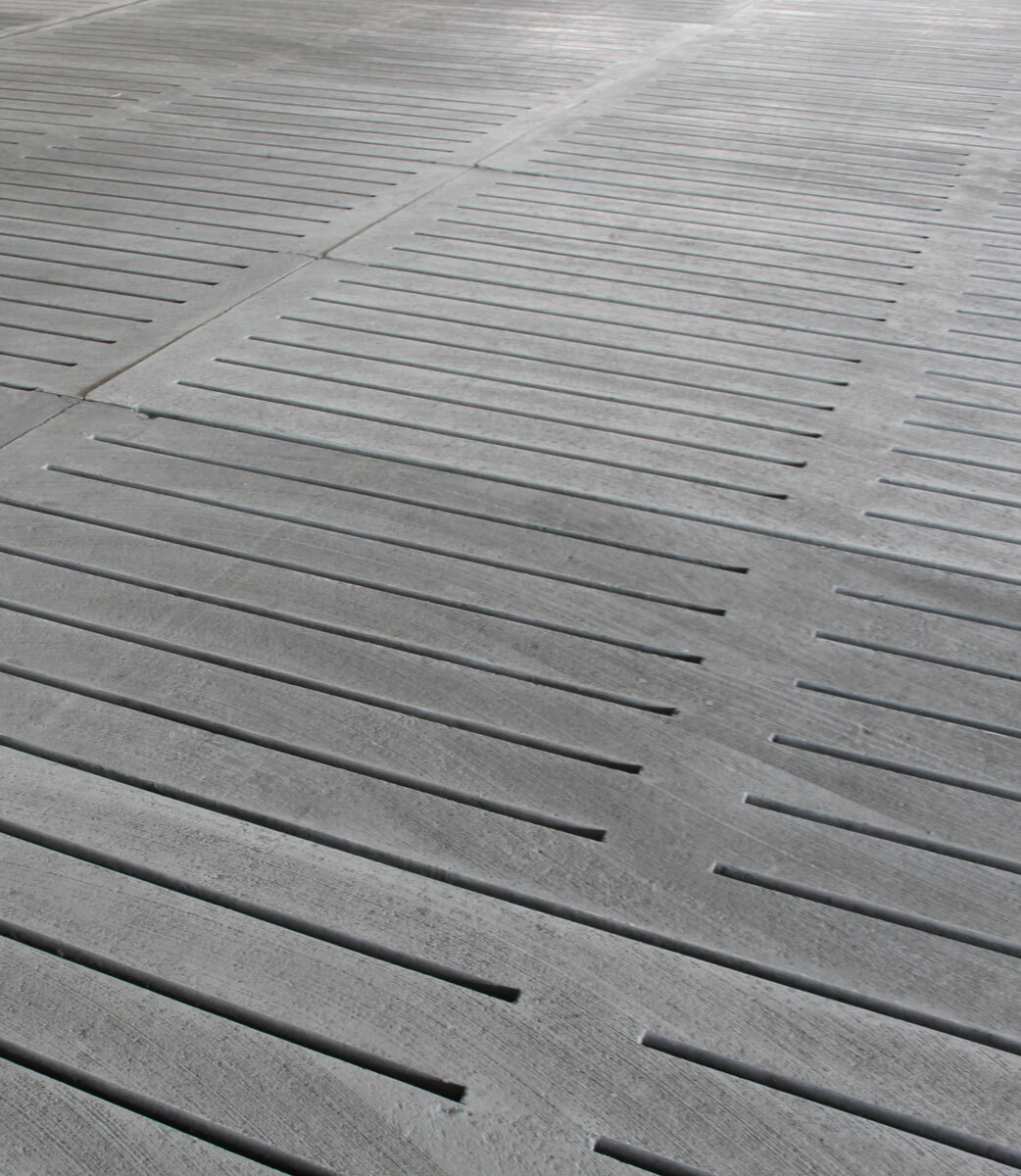 Hog Slat slats are the most superior, high-quality concrete swine flooring solution available on the market for modern pork production facilities.