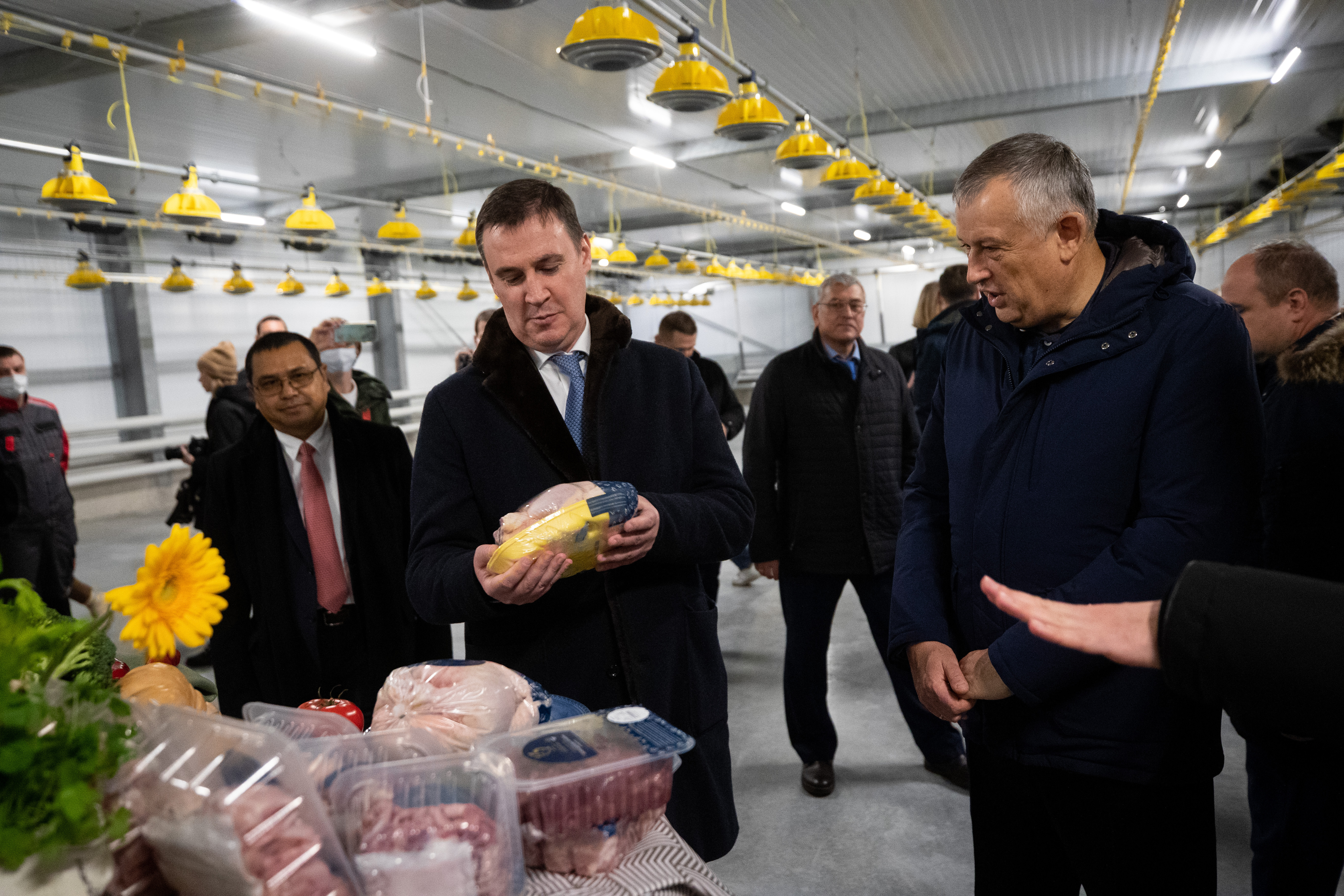 Russian Minister of Agriculture Dmitry Patrushev and the Governor of the Leningrad Region Alexander Drozdenko attended the opening of the Sevemaya poultry farm.