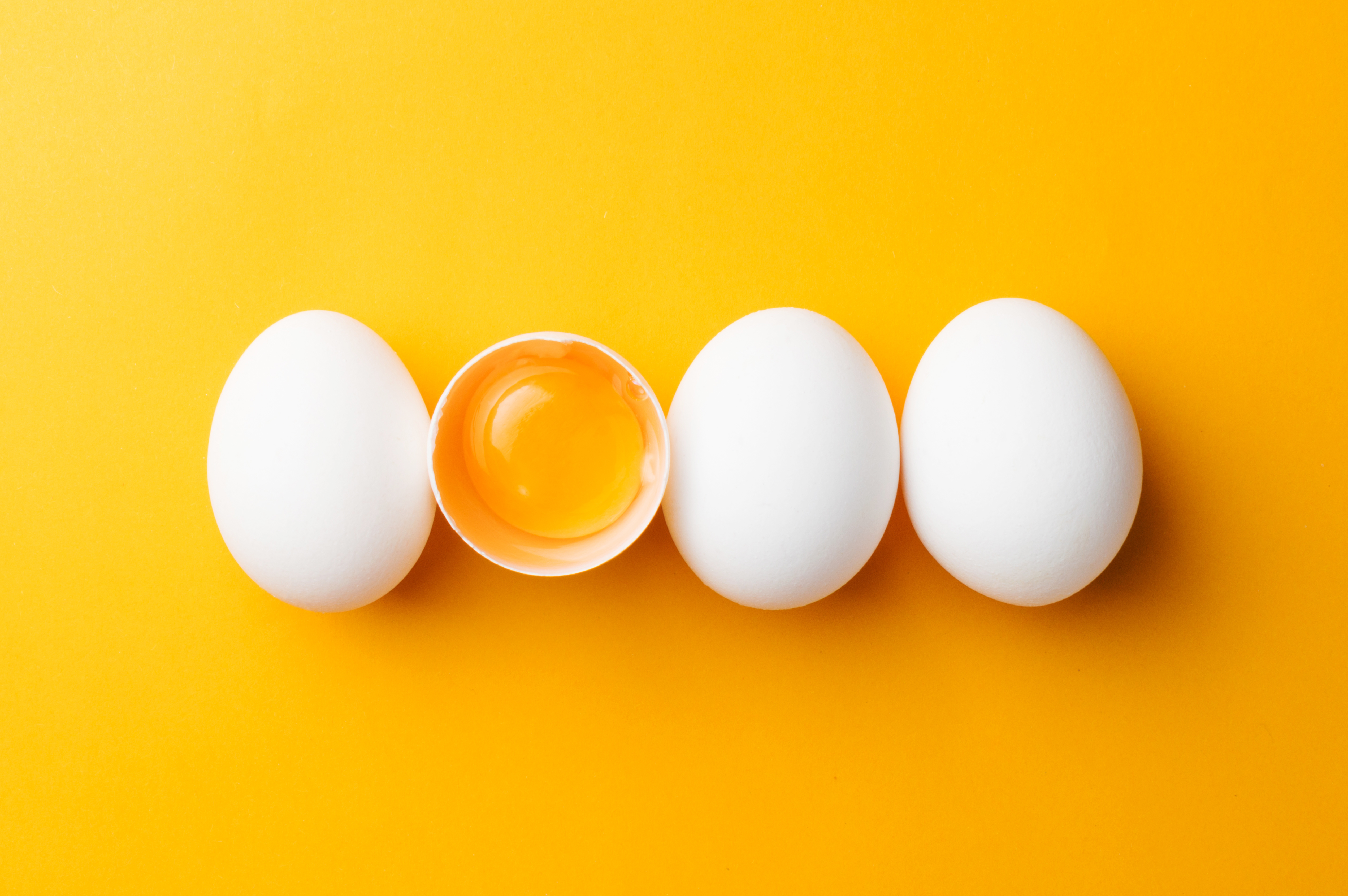 Как получить сильнейшее яйцо. Яйцо. Яйцо куриное. Реклама яиц. Много яиц.