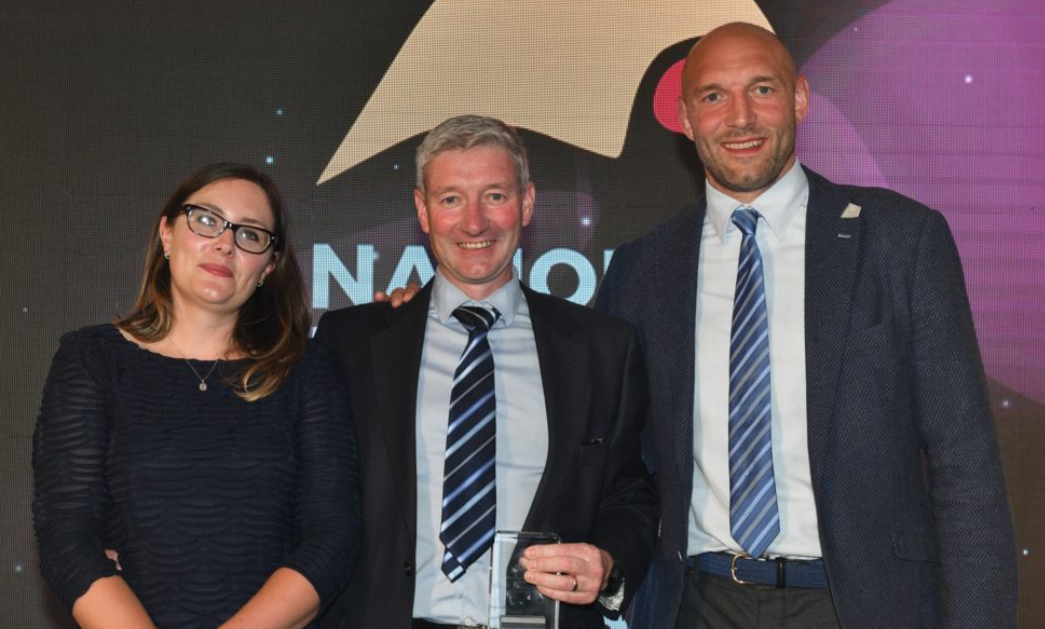 Vencomatic UK’s CEO, Mr Gordon Alexander (Centre) is presented the National Egg and Poultry Award for Technology Innovation by Poultry Business magazine Editor Chloe Ryan (Left) and ex-England rugby international, Ben Kay (Right)