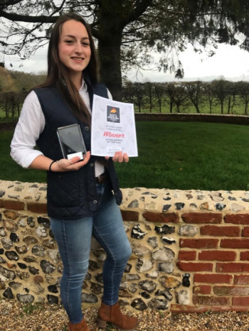 Victoria Axon of Cobb Europe, winner of the award for Young Farmer of the Year at the 2020 National Egg & Poultry Awards